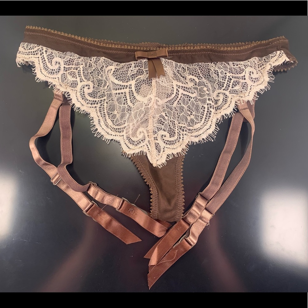 Claudette Odette Suspender Thong M